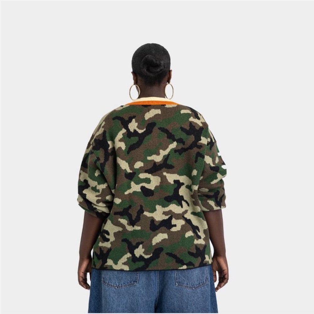 KBB by KAHLANA Women's 'The Slouchy Cardigan' - Olive Camo - Picture 2 of 9